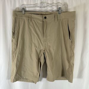 stio Shorts Men's 40 Khaki Tech Feel Nylon Blend 10.5" Inseam Button Zip